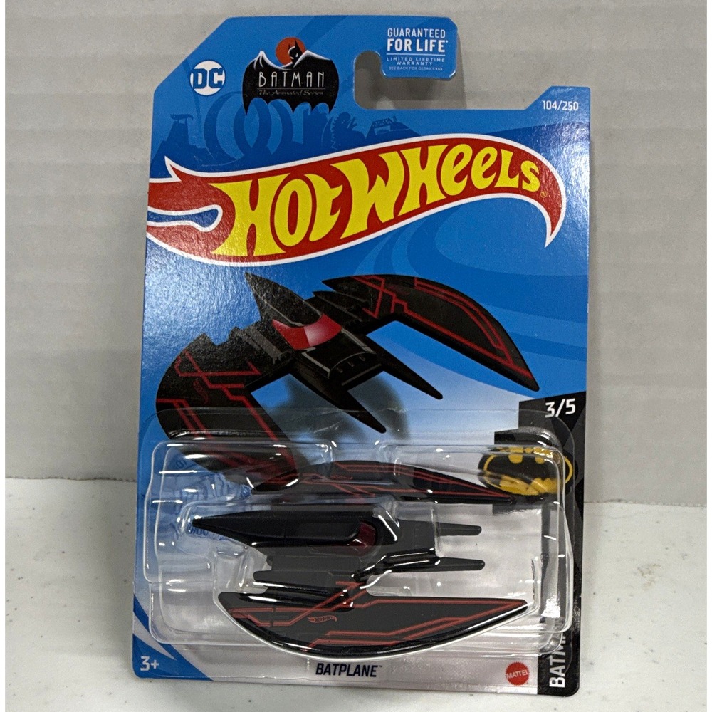 Hot Wheels DC Batman Batplane 1:64 Diecast Aircraft Black/Red 2020